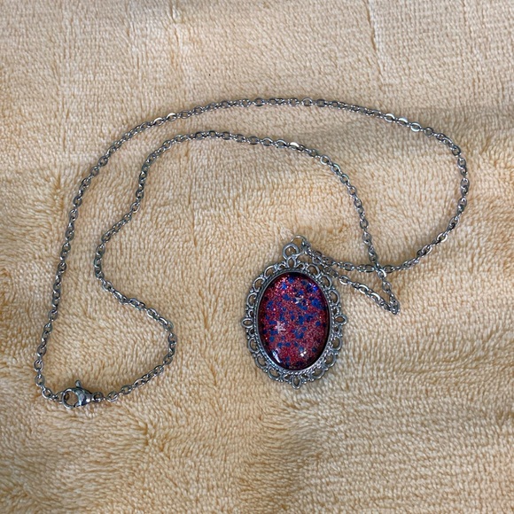 Shooting Stars hand-painted pendant - Picture 5 of 7